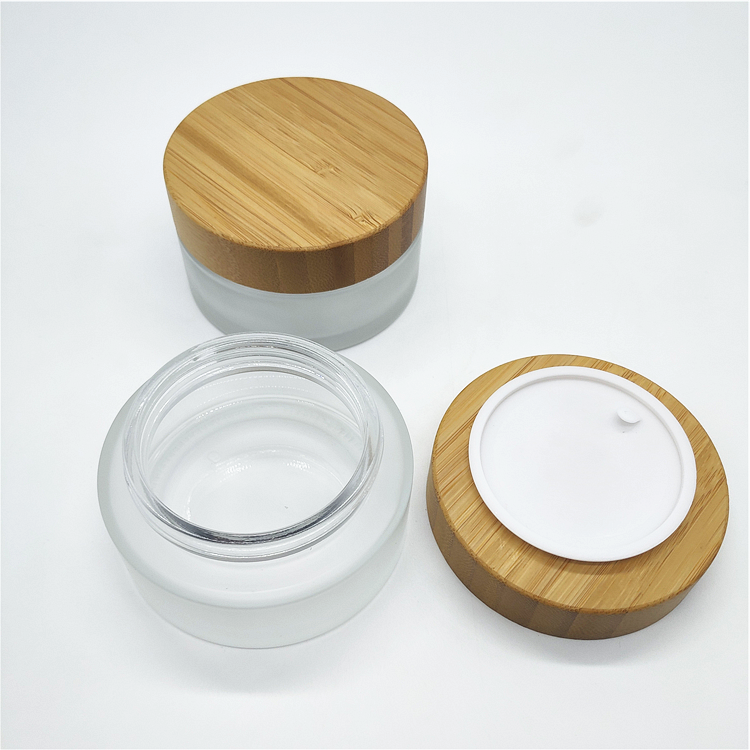 cosmetic Clear amber frosted jar with bamboo lid