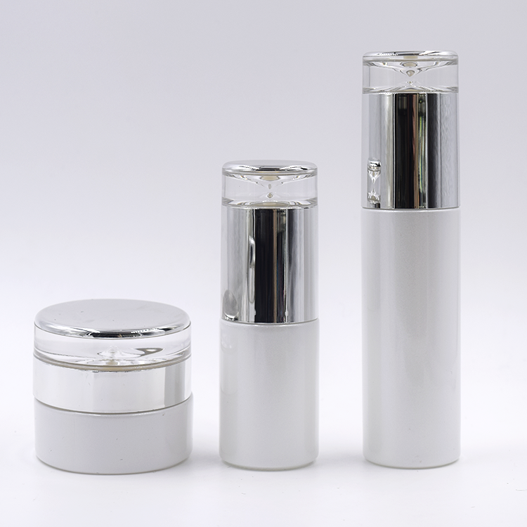 cosmetic packaging 50ml 100ml 120ml empty pearl white cosmetic bottle glass bottle 60ml glass lotion bottle with metal cap