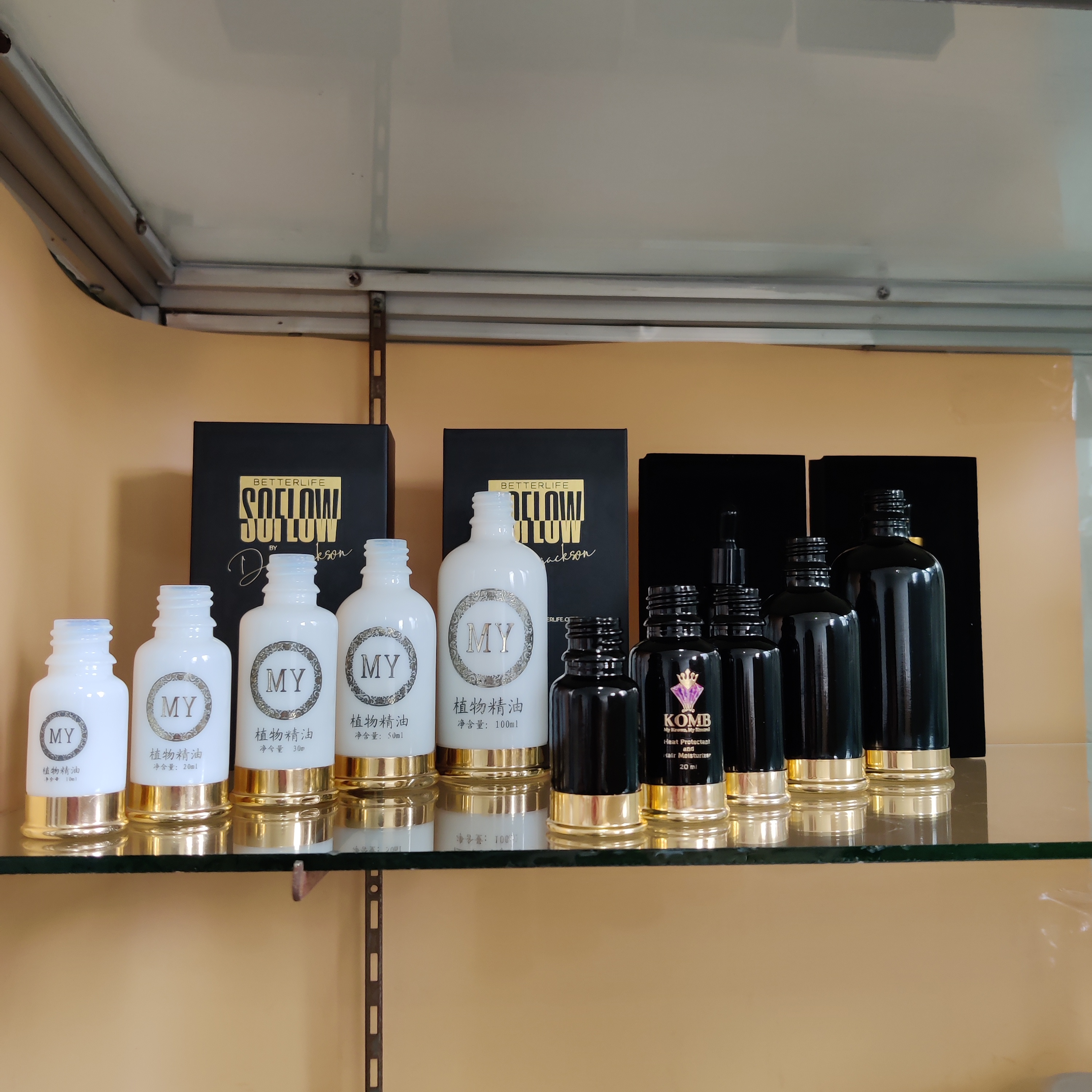 cosmetic packaging gold base metal opal white essential oil glass bottle with dropper bottle screen printing serum bottle