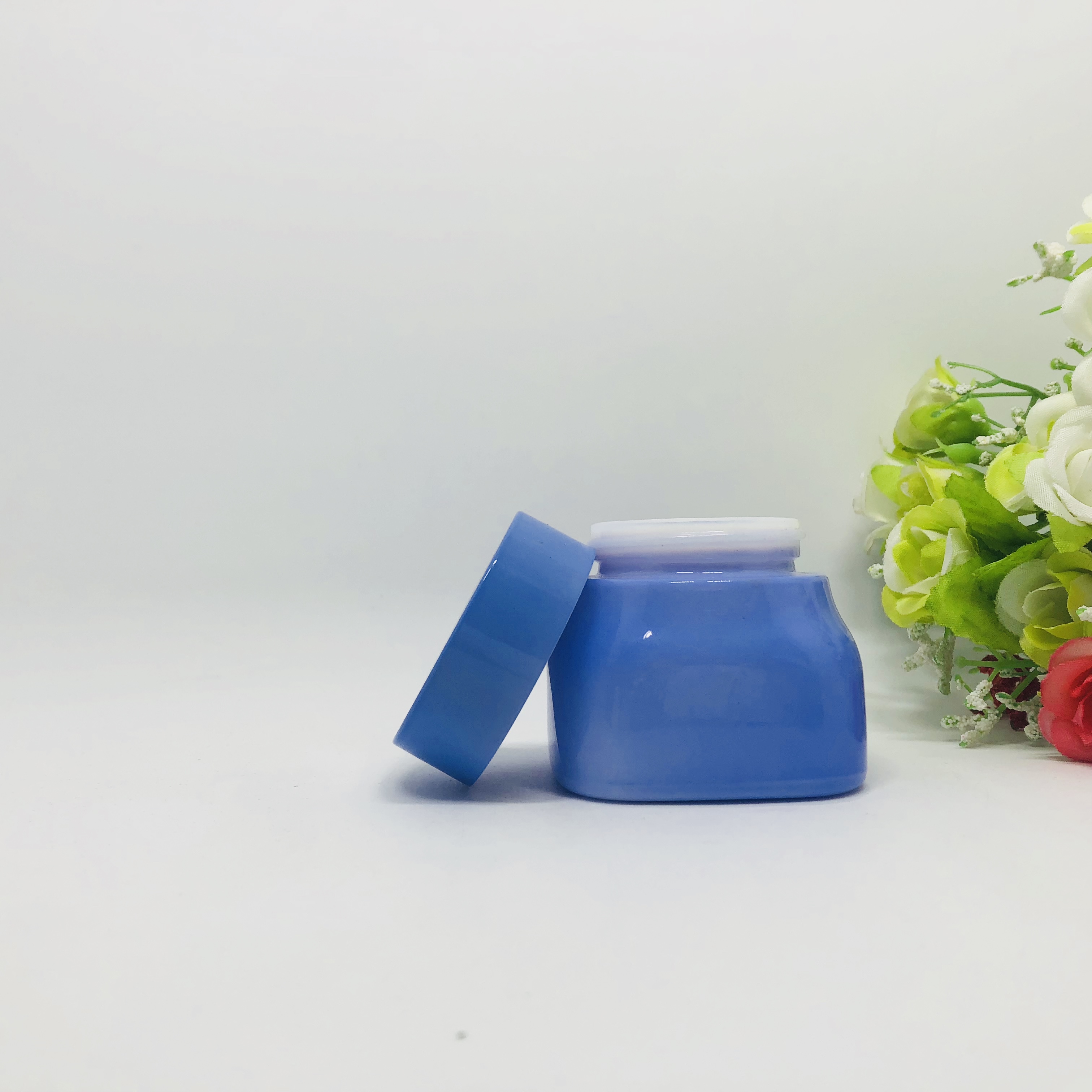 cosmetic packing square opal painted color glass cosmetic jar with lid for face cream