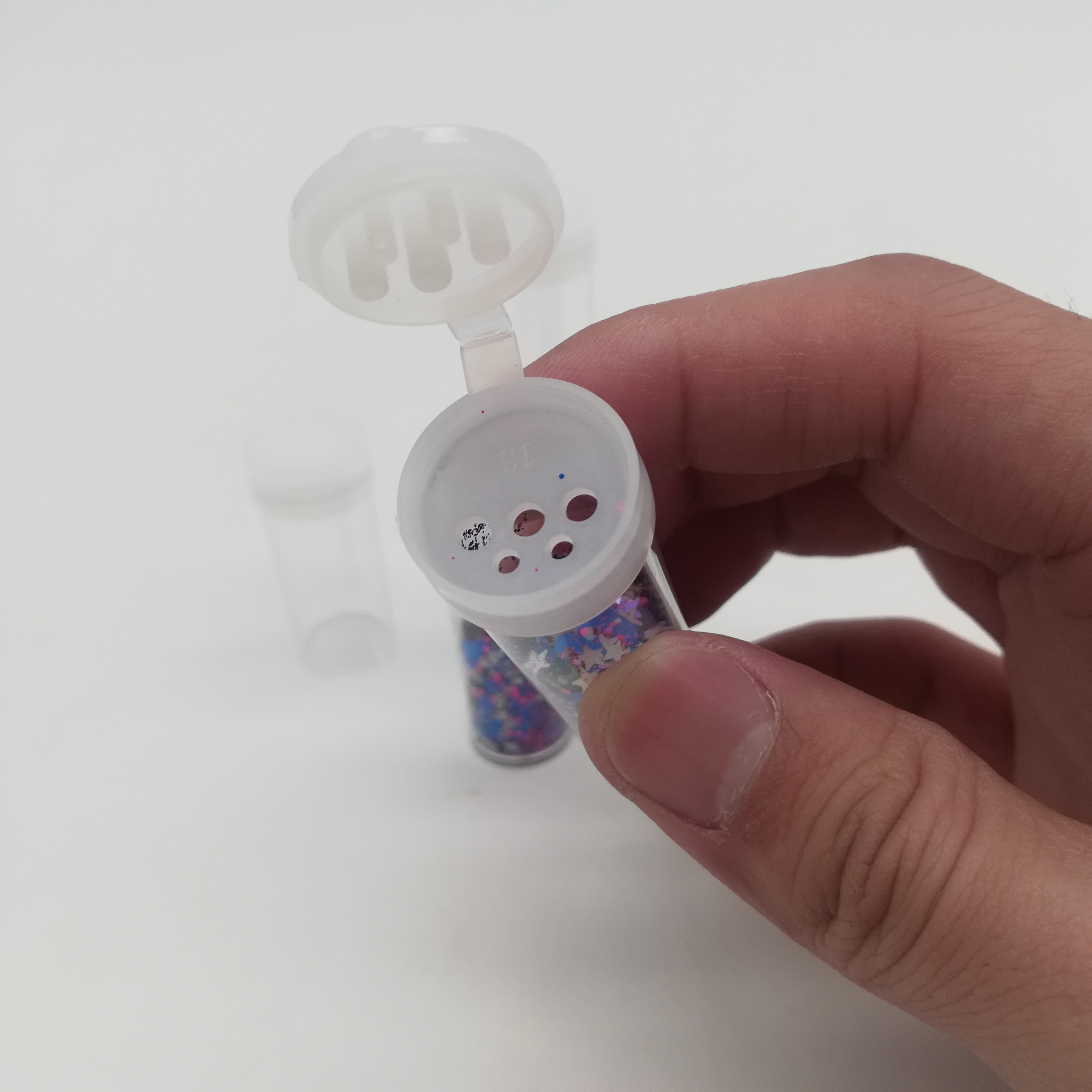 cosmetic sample jars plastic containers 2.5g 5g 10g 5ml 10ml Promotional small sample jar