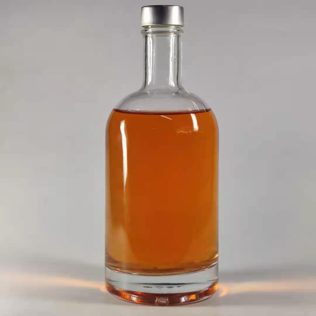 custom 500ml 750ml 1000ml liquor empty glass bottle for whiskey vodka