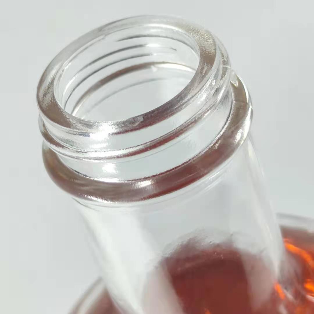 custom 500ml 750ml 1000ml liquor empty glass bottle for whiskey vodka