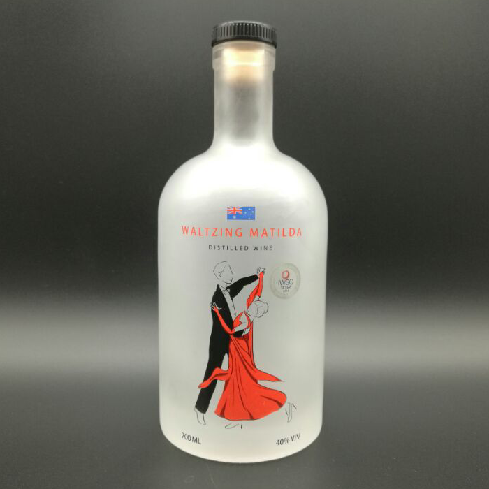 custom Design 700ml whiskey vodka glass bottle manufacturer 750ml 500ml empty liquor Bottle Gin boston bottle