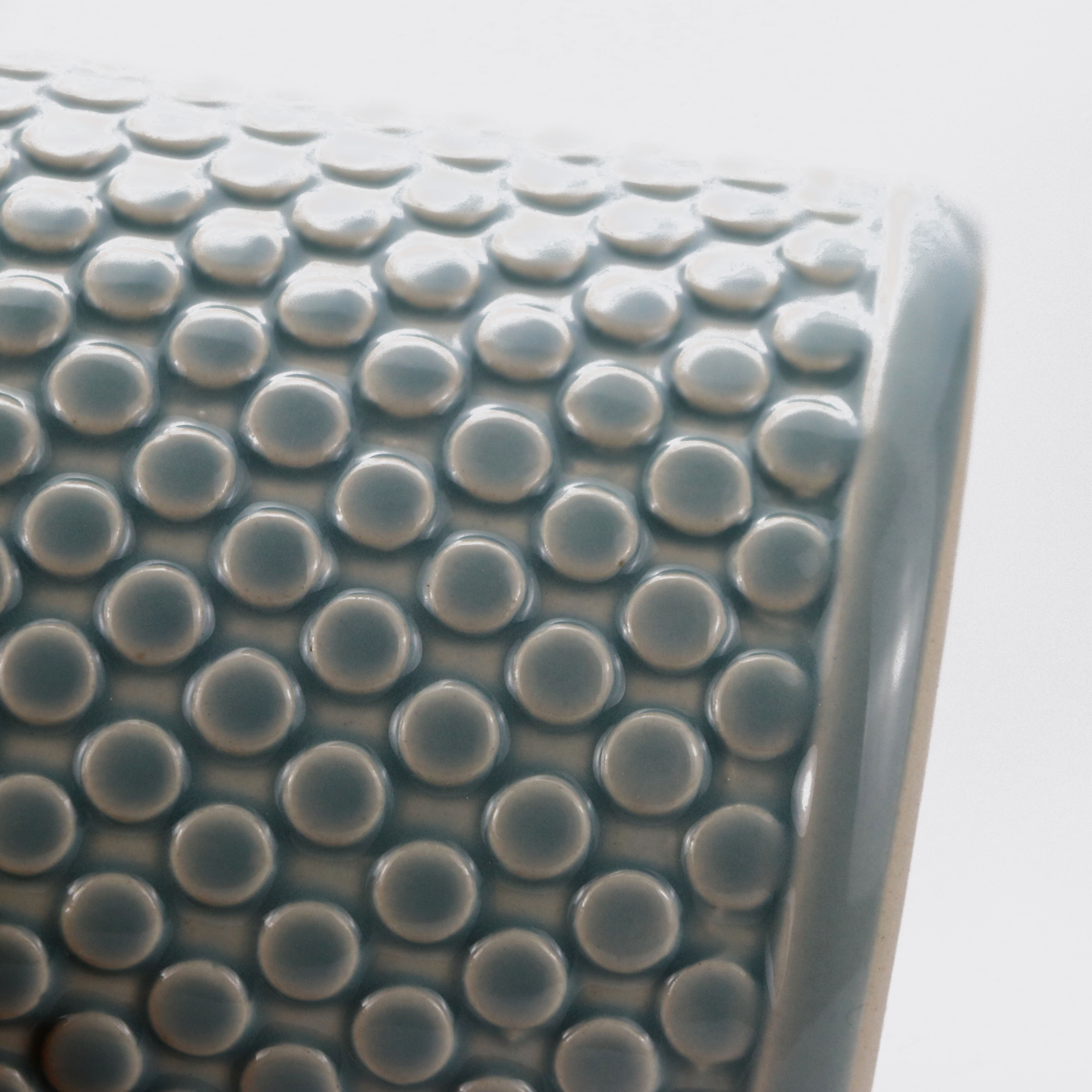 custom brand logo ceramic storage jar and bamboo lid with an embossed design