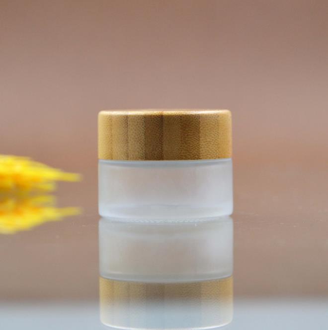 custom engraved logo 5ml 15ml 30ml 50ml 100g clear frosted glass jar with bamboo lid wood cap Cosmetic scrub jars body cream