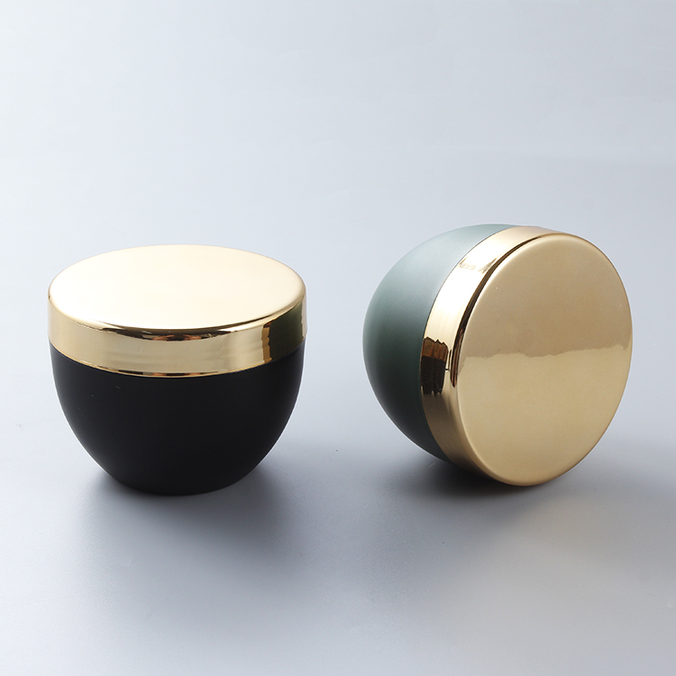 custom logo 250g 8oz matte black Cosmetic cream container plastic jars with gold lid cap