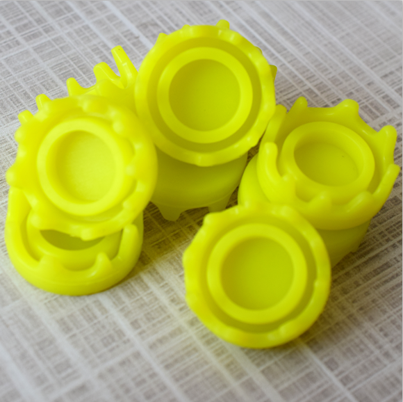 custom small clear 6ml round glass jar with silicone drippy press lid jars packaging dab containers concentrate
