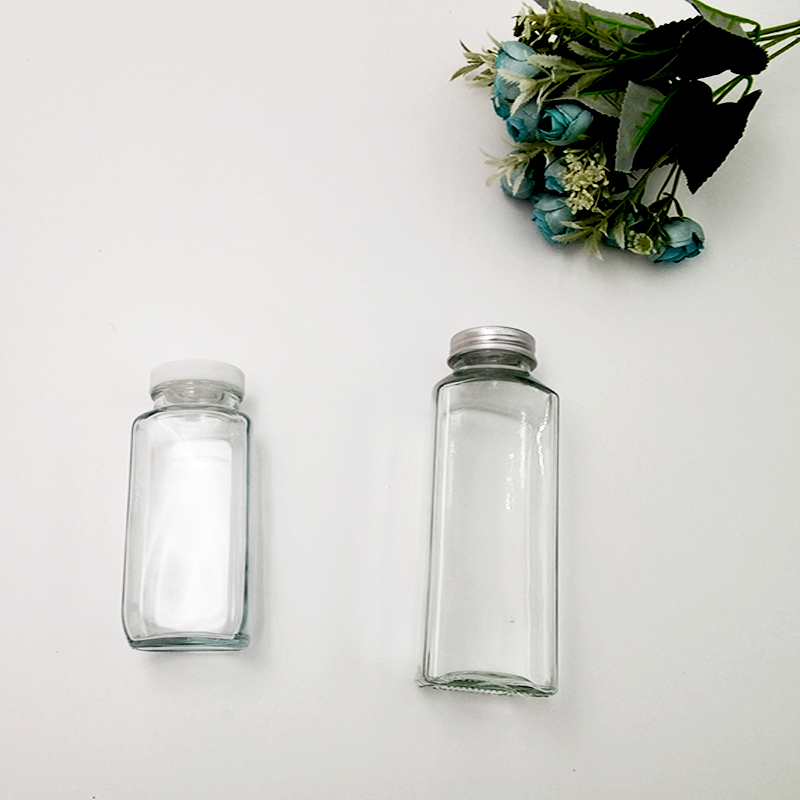 custom transparent 350ml 500ml glass bottle with lid