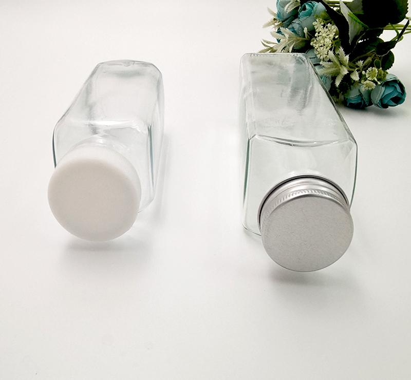 custom transparent 350ml 500ml glass bottle with lid