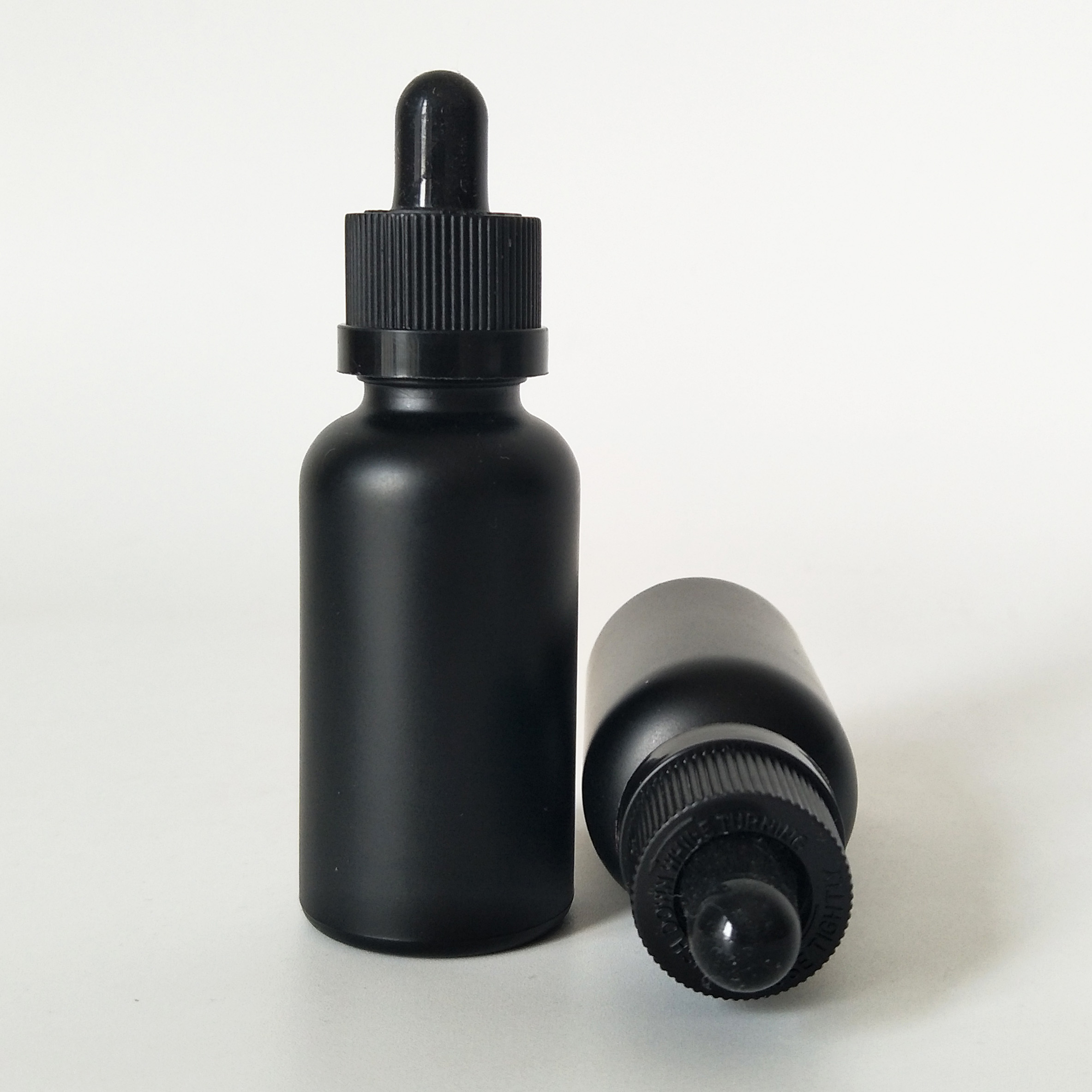 customizable high quality cosmetic empty matte black  perfume glass bottle 30 ml
