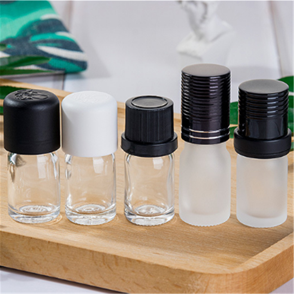 customize 15ml 30ml 50ml 100ml white color hair oil cosmetic perfume glass roll on bottle