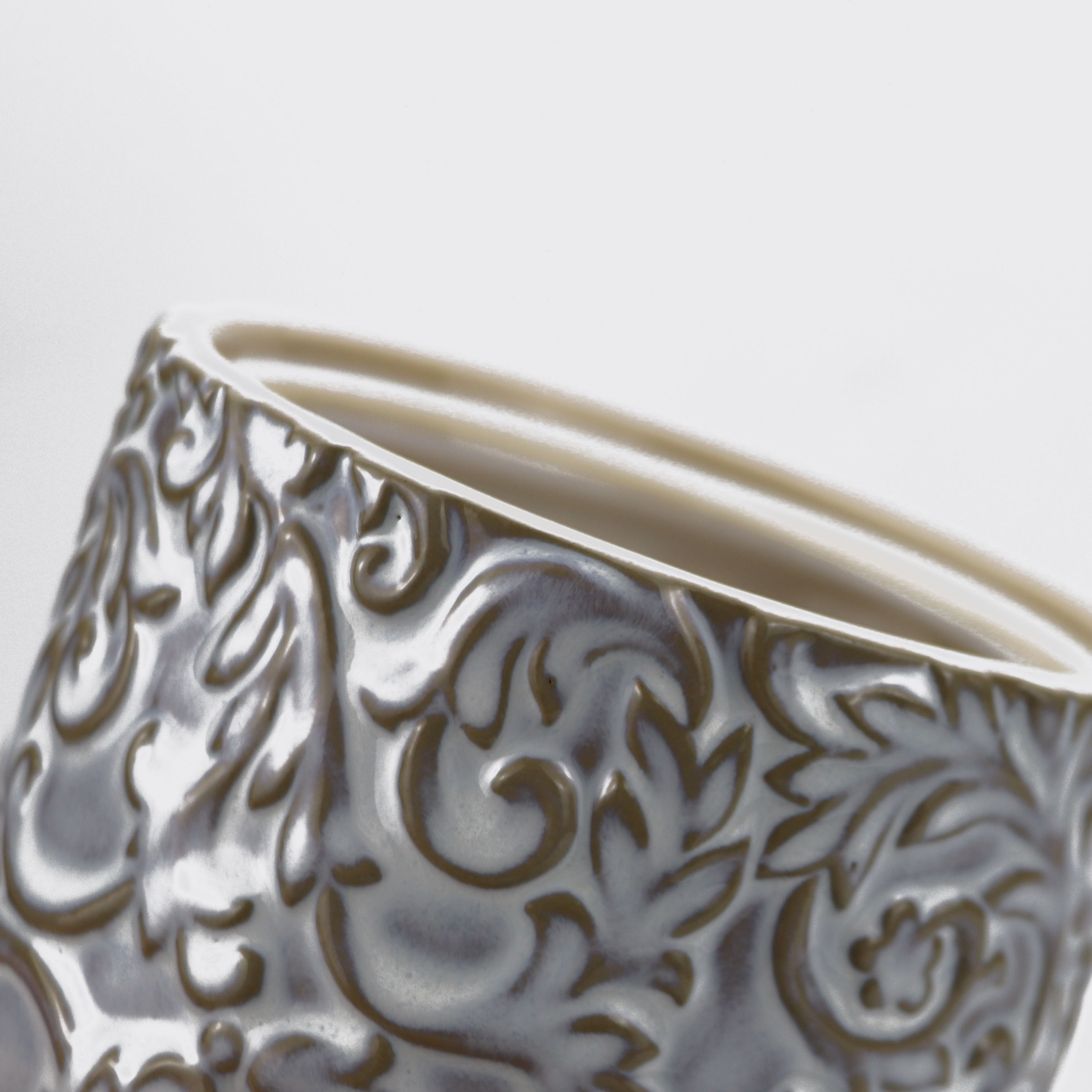 customize unique design embossed ceramic storage jar with lid for bathroom or bedroom