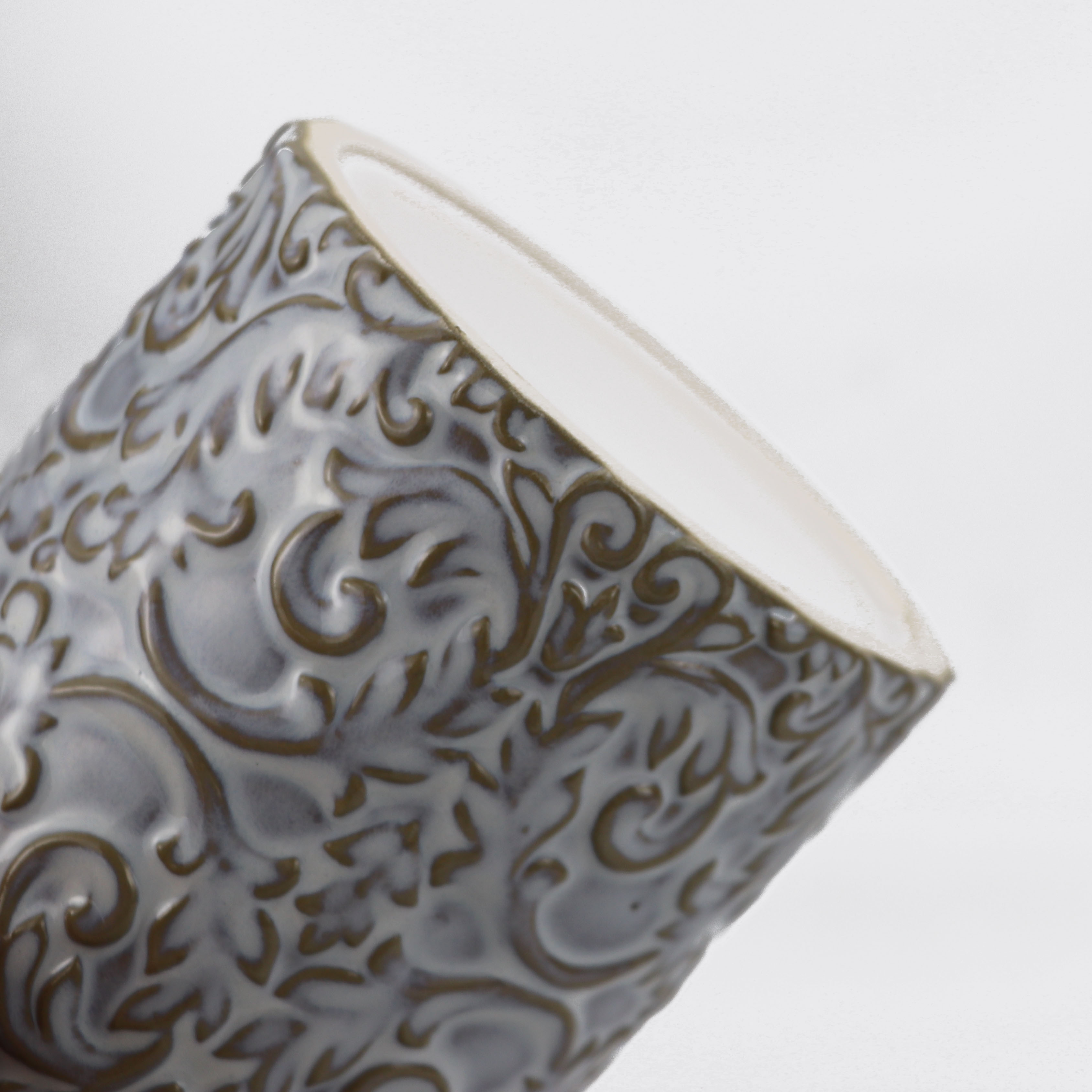 customize unique design embossed ceramic storage jar with lid for bathroom or bedroom