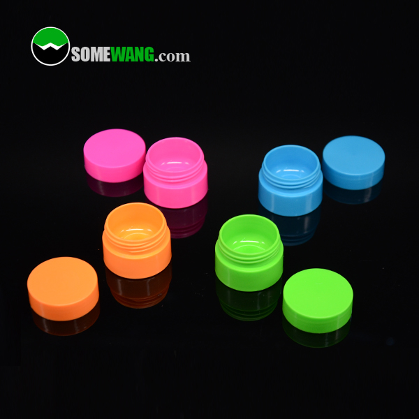 customized colored 5ml empty cute PP plastic lip balm container, 0.17oz plastic PP round lip balm cream jar