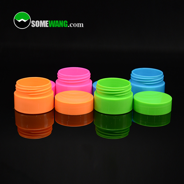 customized colored 5ml empty cute PP plastic lip balm container, 0.17oz plastic PP round lip balm cream jar