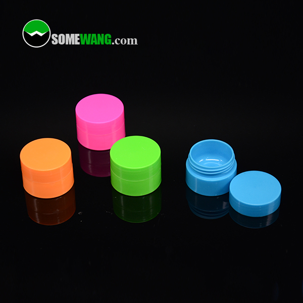 customized colored 5ml empty cute PP plastic lip balm container, 0.17oz plastic PP round lip balm cream jar