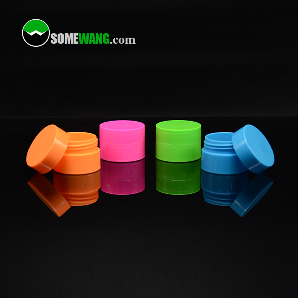 customized colored 5ml empty cute PP plastic lip balm container, 0.17oz plastic PP round lip balm cream jar