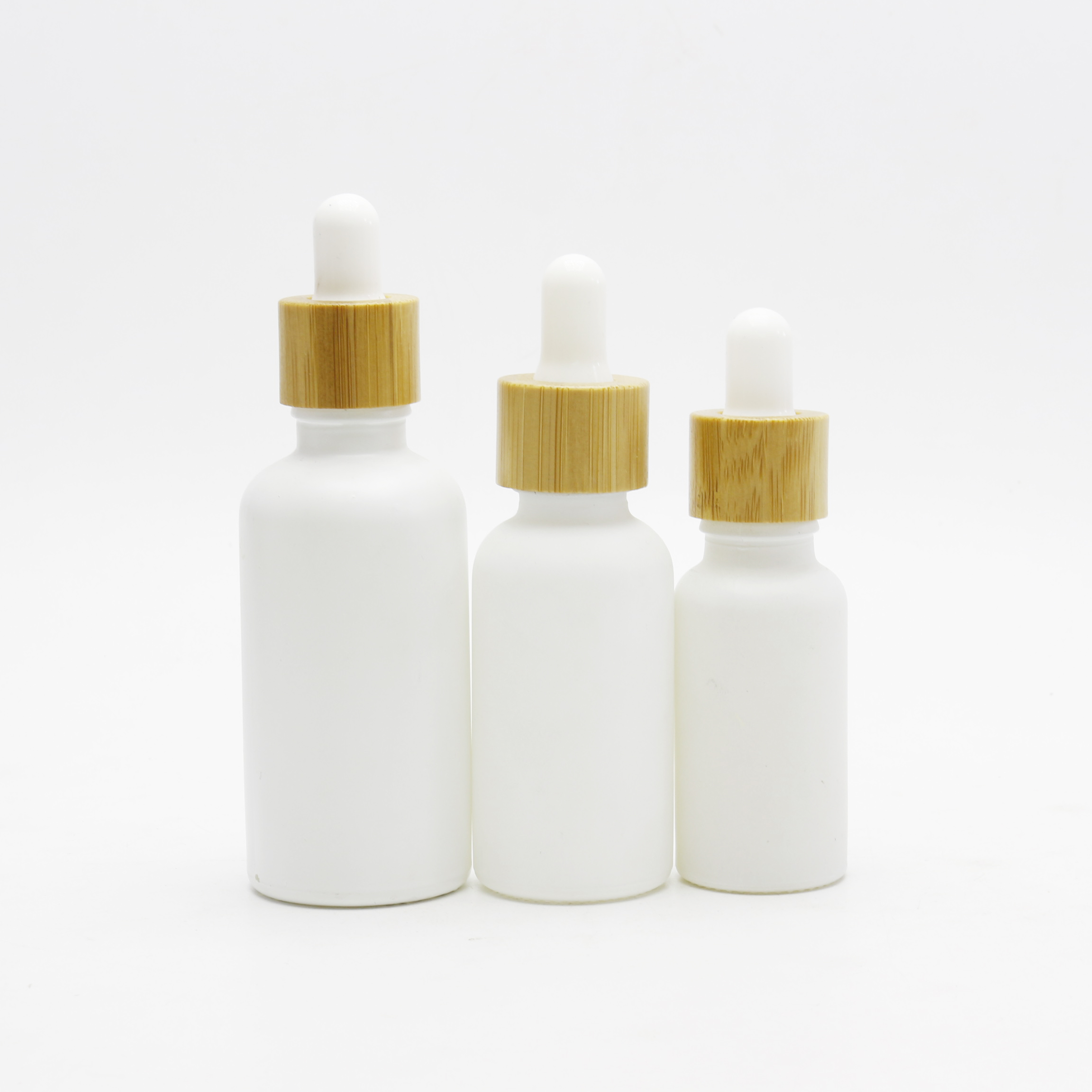 eco friendly 15ml 30ml 50ml matte white serum glass dropper bottle with bamboo cap white rubber DB-93AN