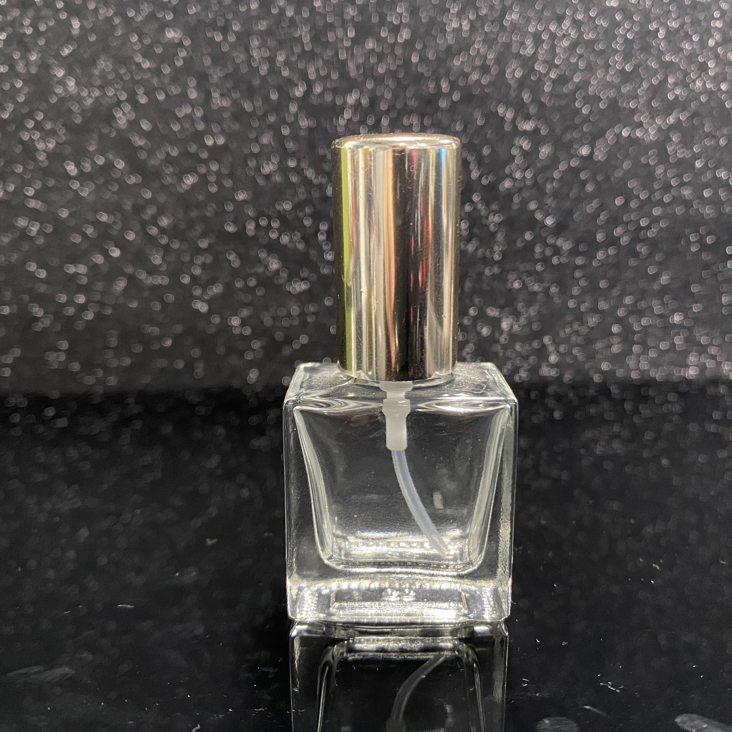 eco friendly cylinder square rectangle clear glass perfume sprayer and roll-on bottle with metal lid