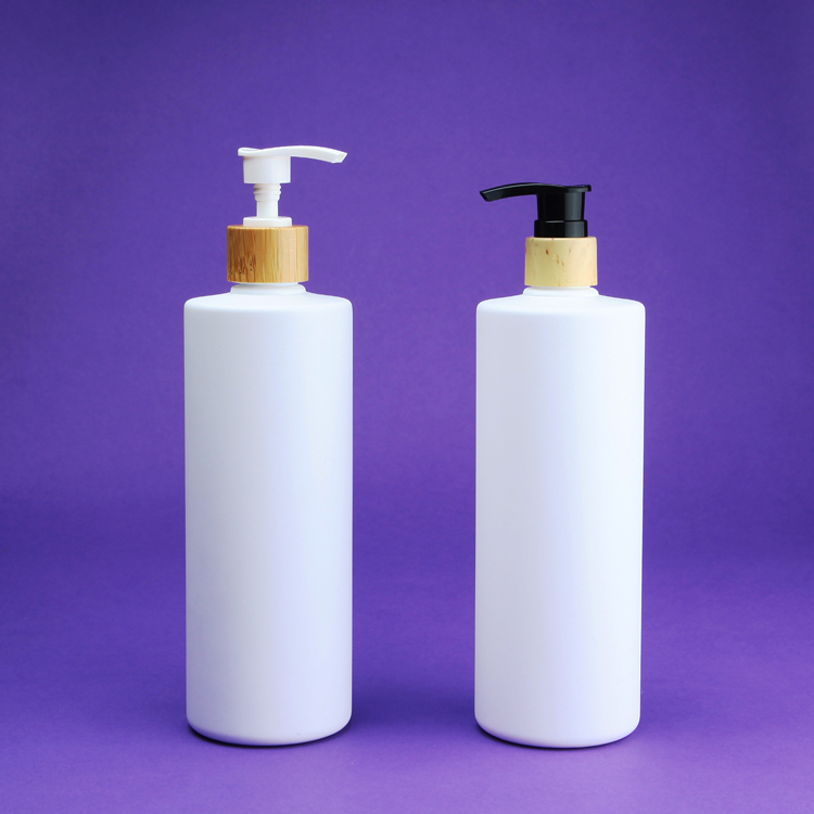 eco-friendly matte white & matte black cylinder pet shampoo bottle with bamboo pump sprayer