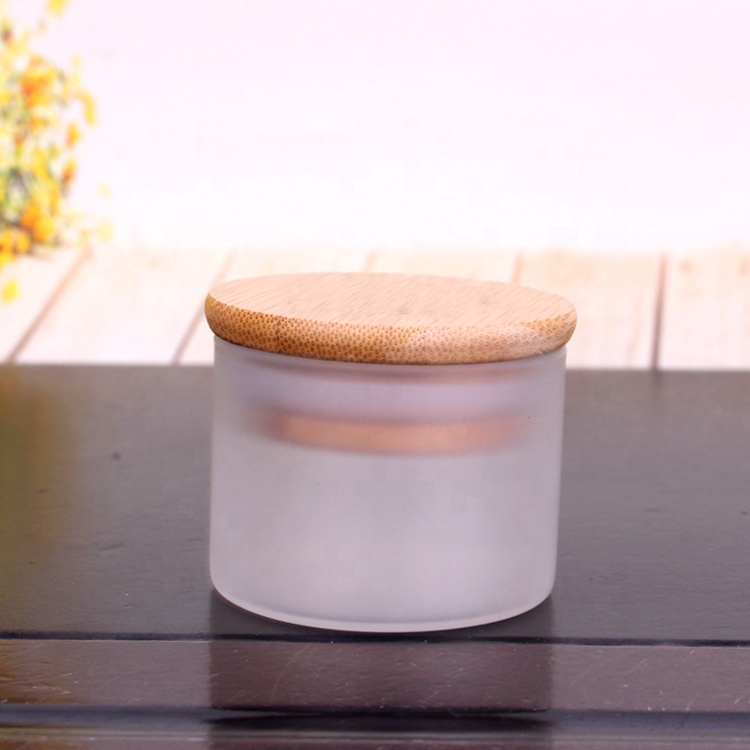 empty 3oz borosilicate glass round soy candle frosted jar with bamboo lid