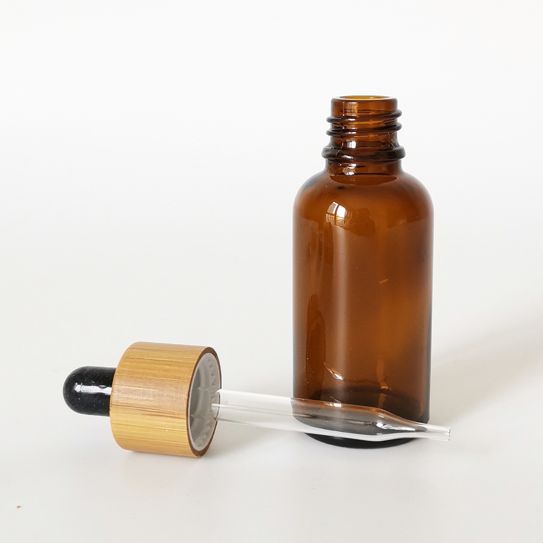empty bamboo bottle 15ml 30ml 50ml amber wooden glass dropper bottle