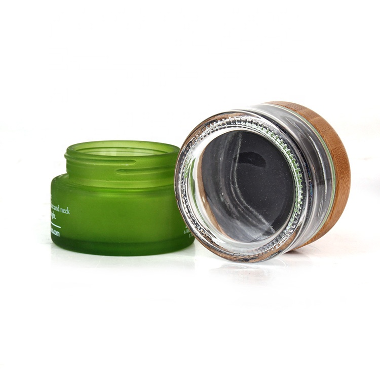environmentally friendly customization 50ml green colored cosmetic jar with flat or domed bamboo lid