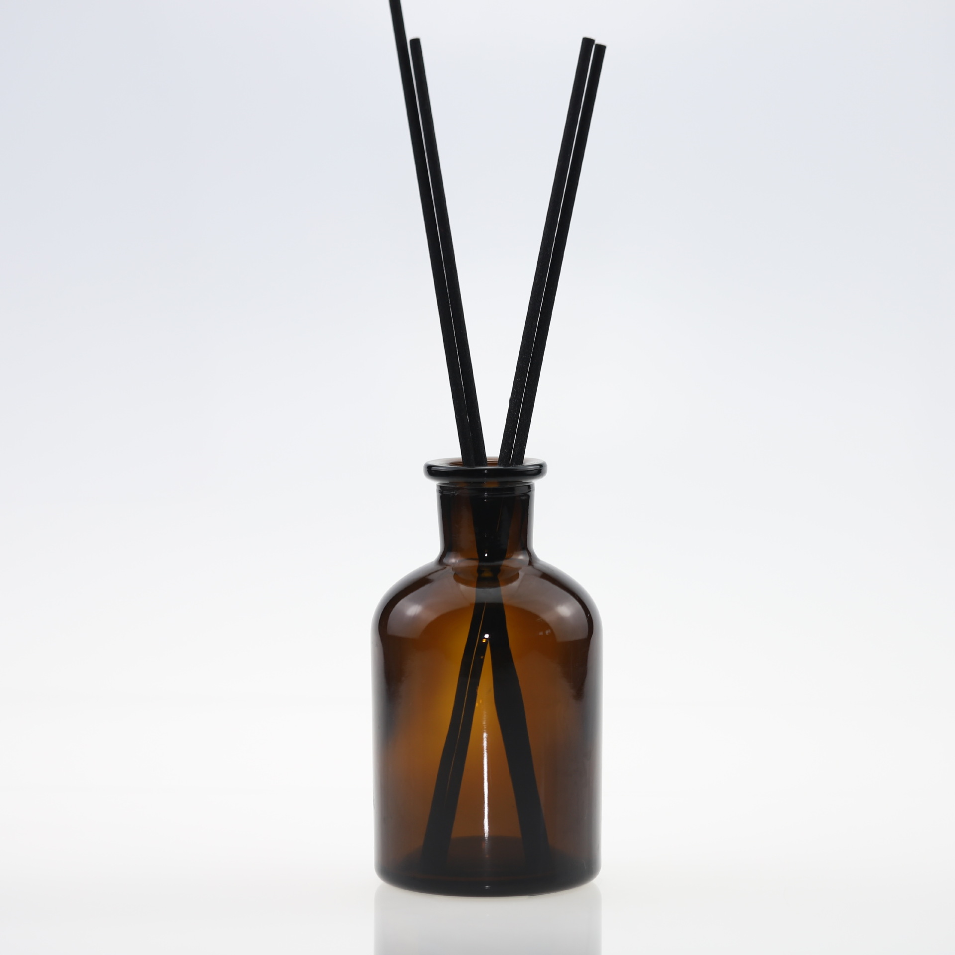 essential oil diffusing bottle hot sale diffusion bottle reed diffuser bottles empty