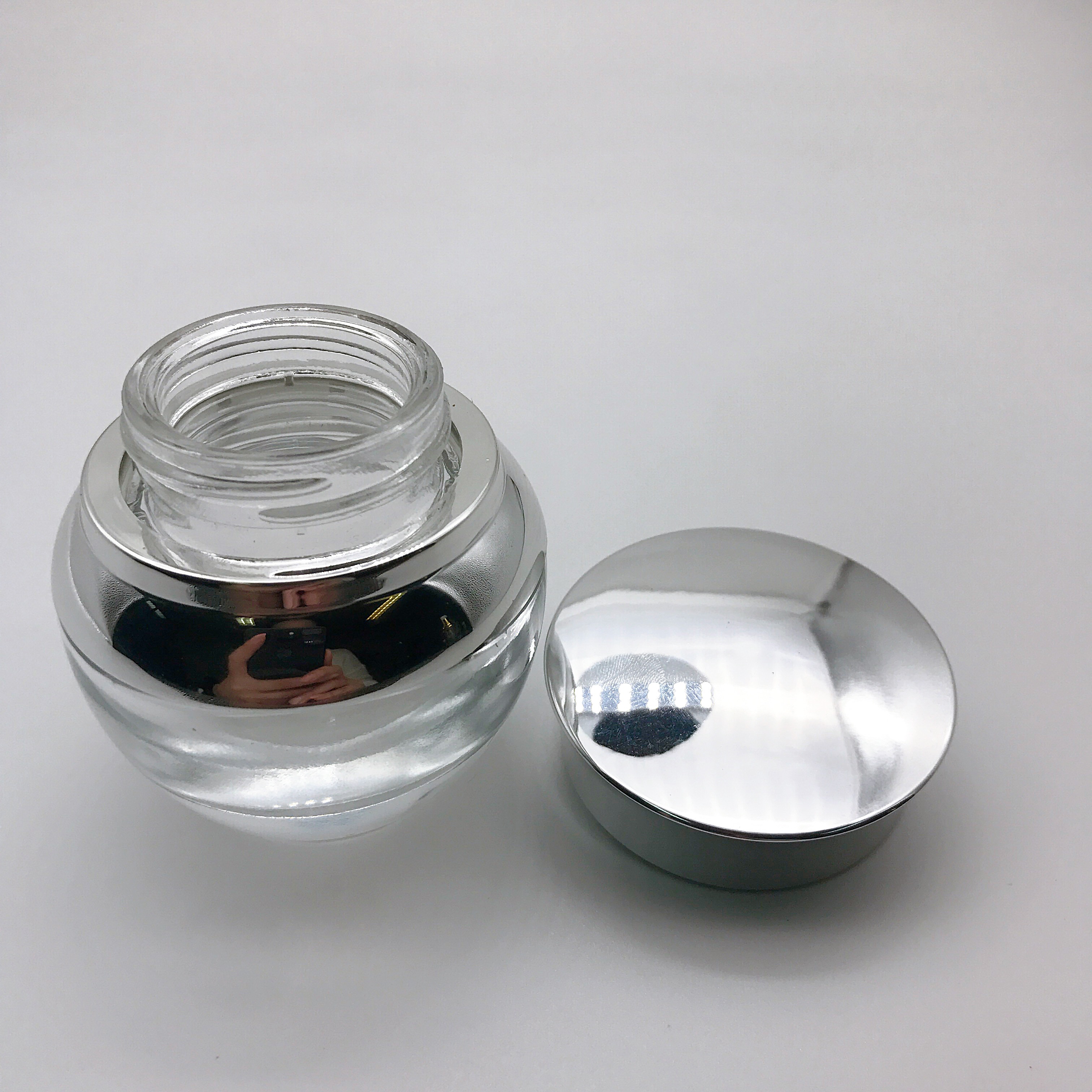 free sample factory stock 20g 30g 50g little black glass cream jar with silver gold lid