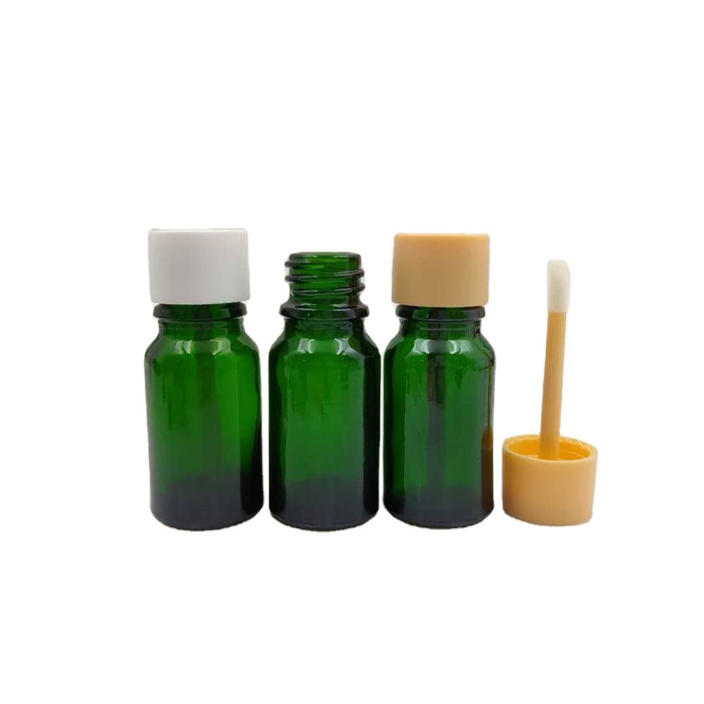 free sample fast delivery green glass essential oil 10ml bottle with accessories