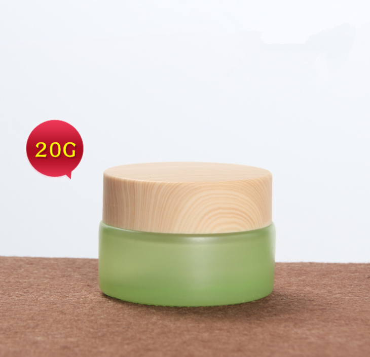 frosted 20ml 30ml 50ml green glass cream jar with bamboo lid