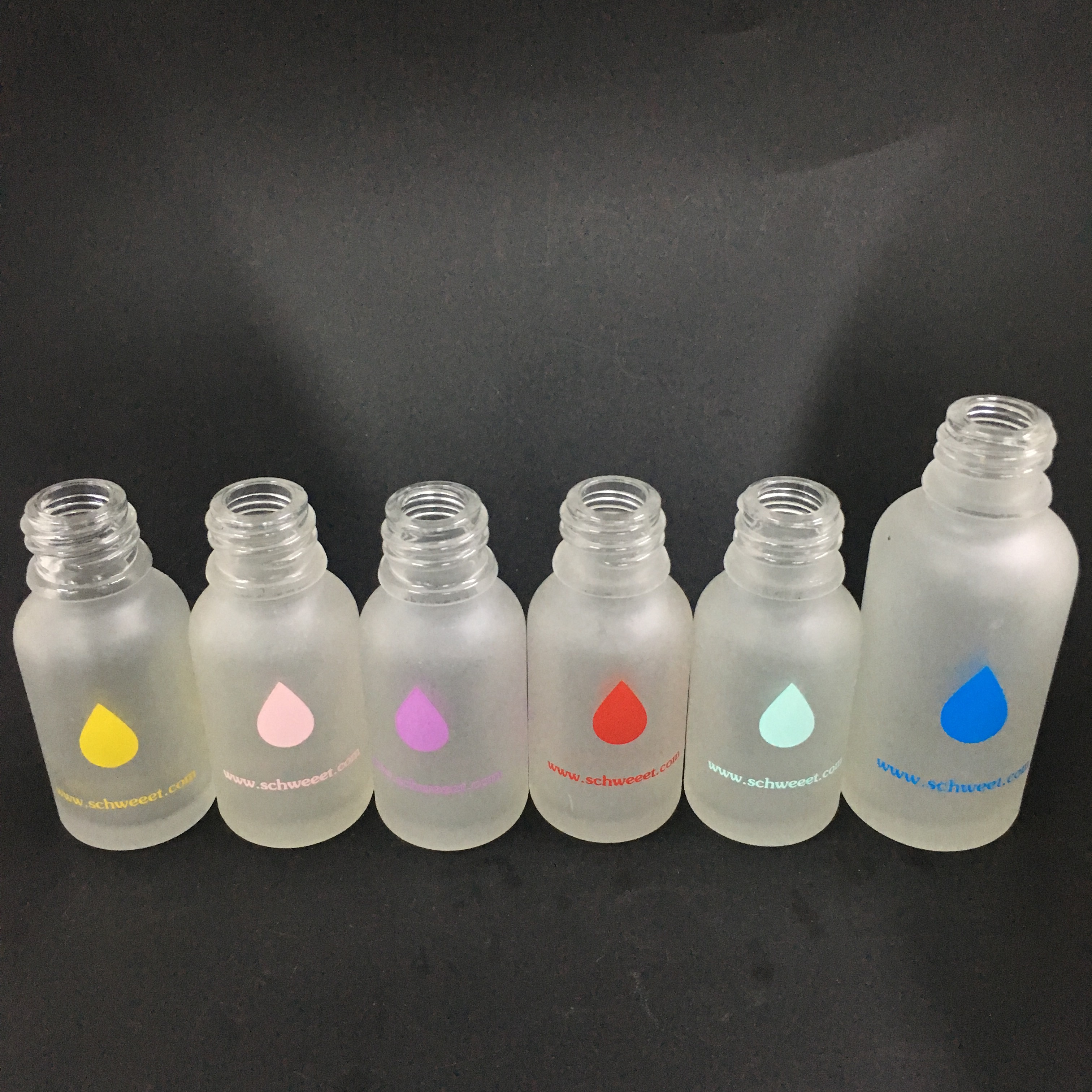 frosted clear essential oil glass bottle printed with logo,white frosted glass dropper bottle 5ml 10ml 15ml 20ml 30ml 50ml 100ml