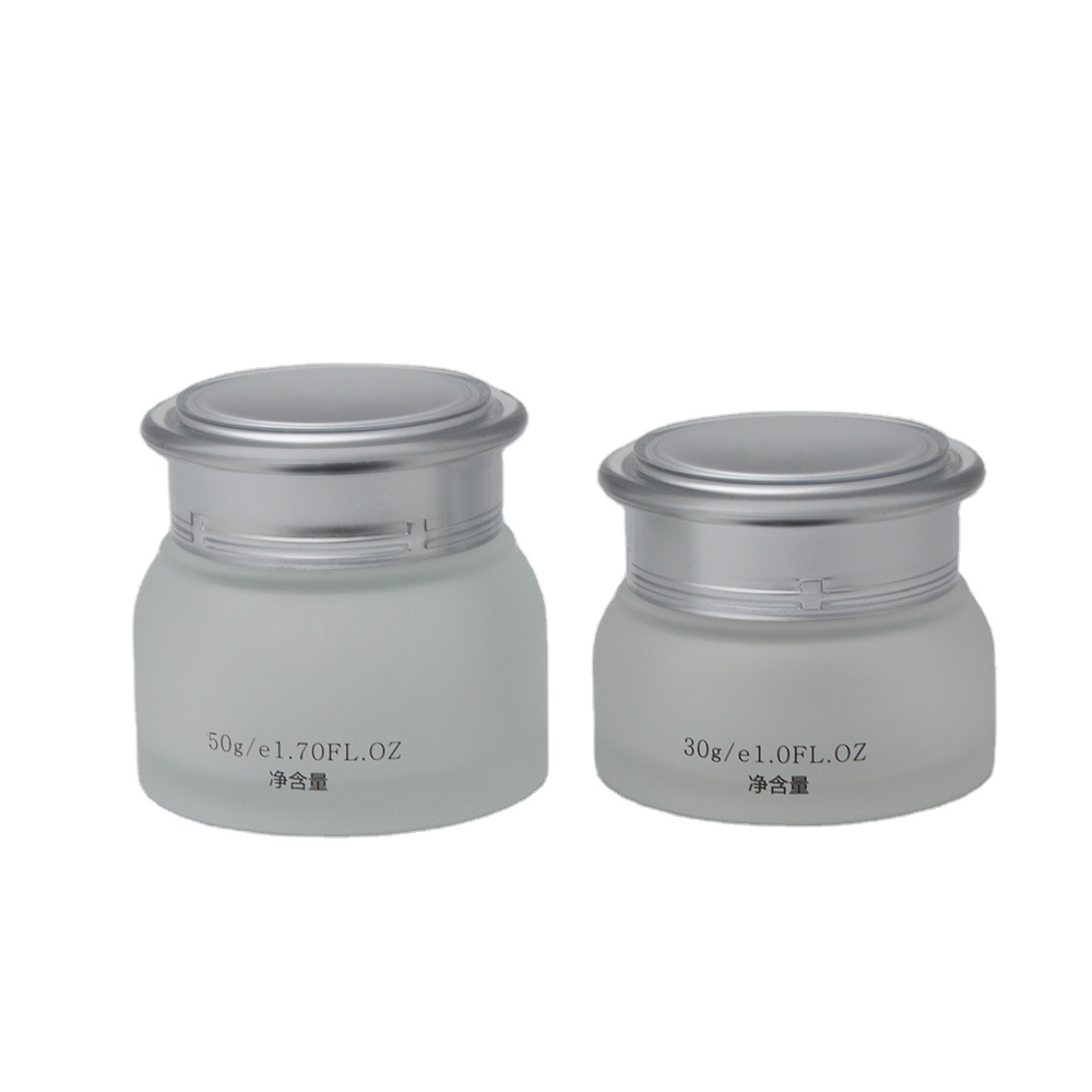 glass container jar for skin care with plastic lid