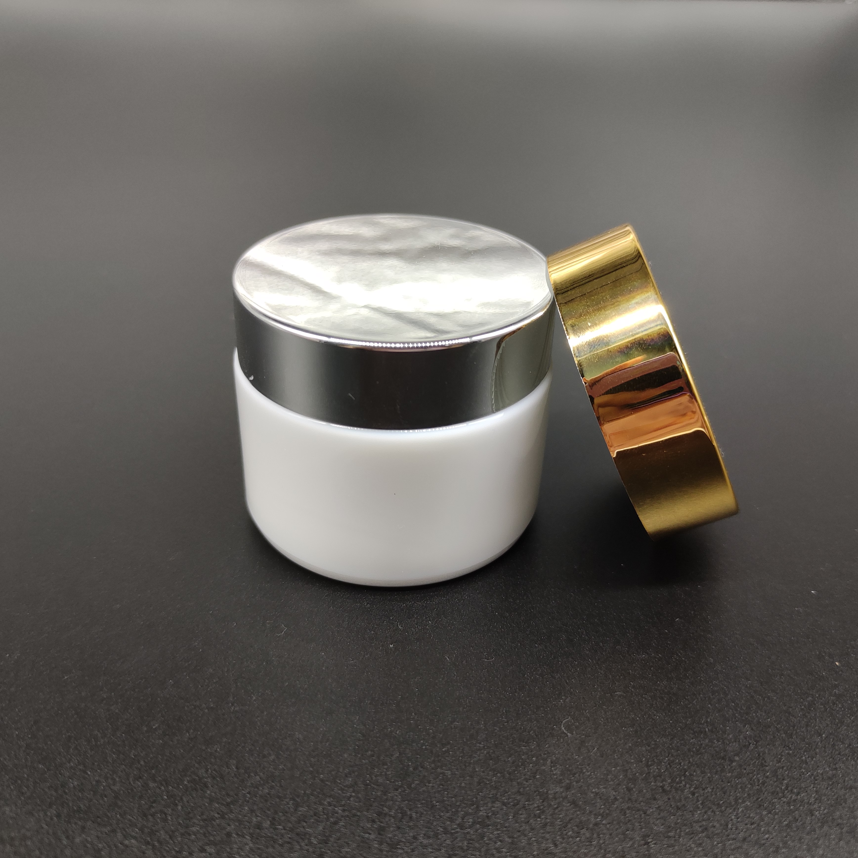 glass cosmetic packaging 5ml 10ml small eye cream jar skincare 50ml scrub container Luxury white porcelain jar with lid