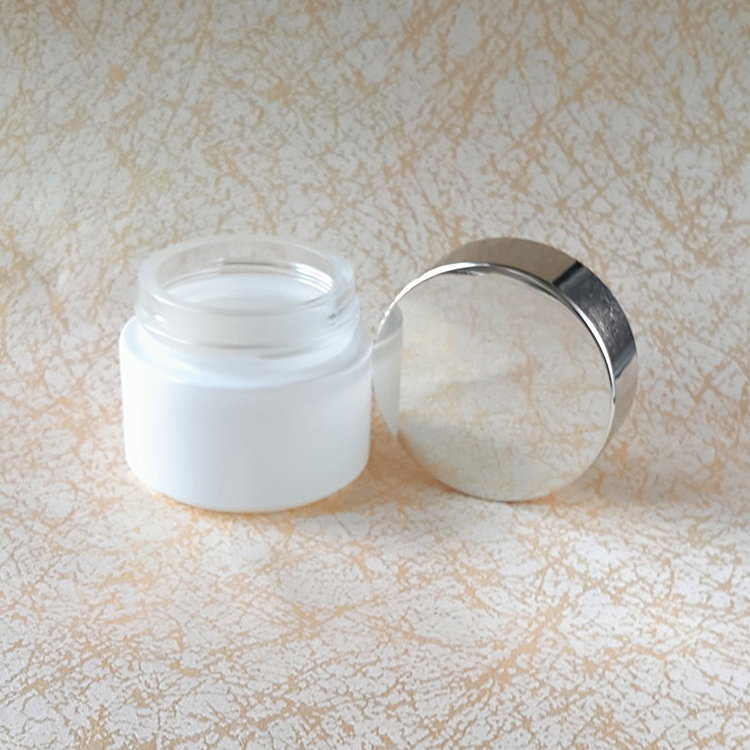 gold aluminum lids custom white glass cosmetic packaging jar 100ml