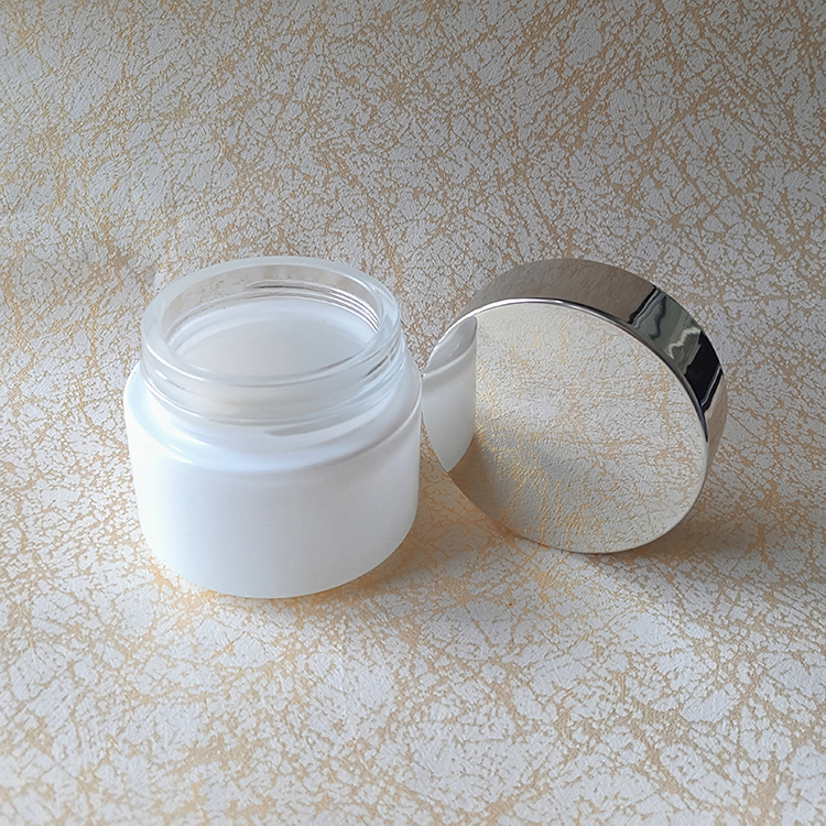gold aluminum lids custom white glass cosmetic packaging jar 100ml