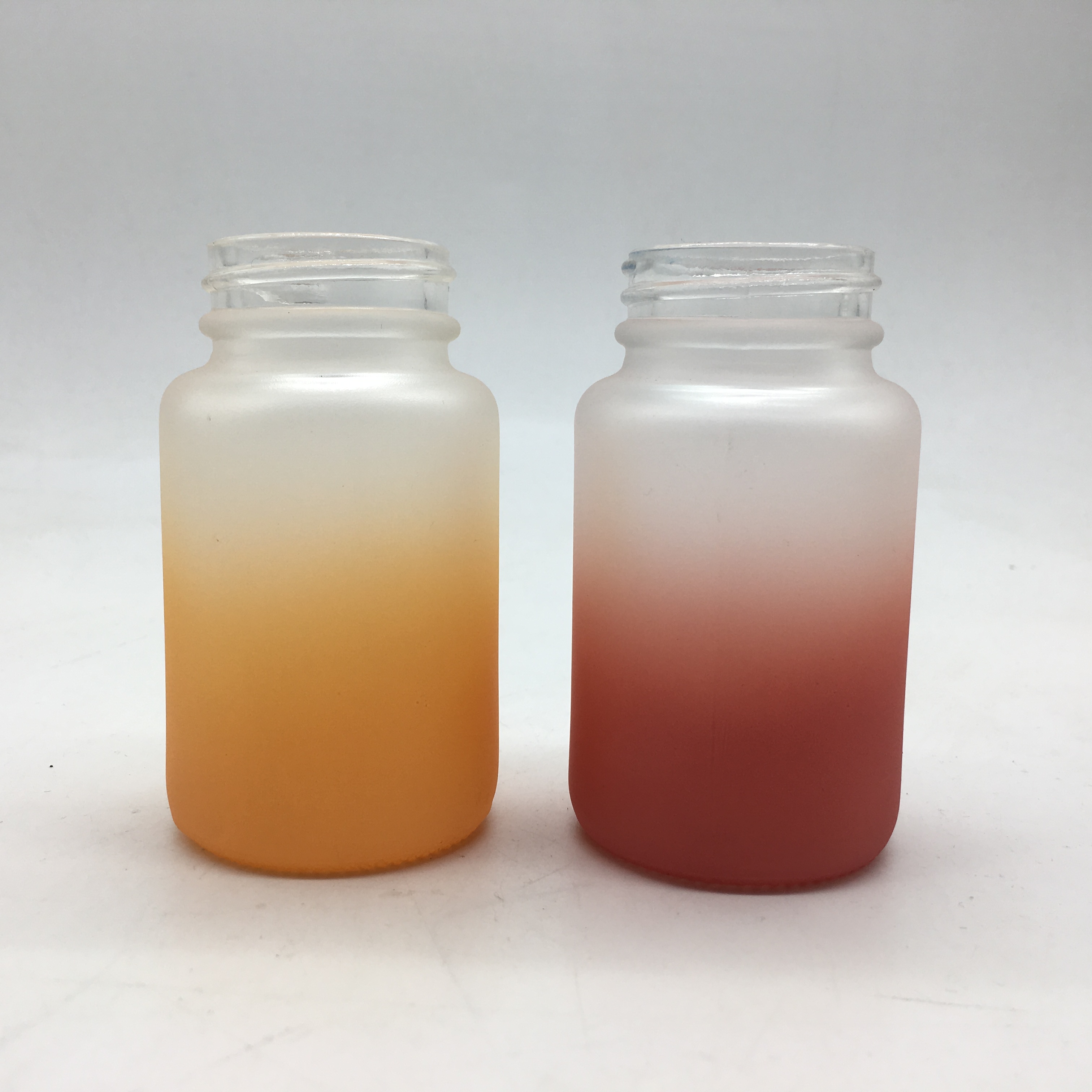 high quality 100ml frosted pharmaceutical glass bottles empty capsule bottle pills bottle with colorful cap