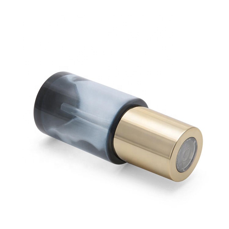 high quality creative cosmetic package clear painting serum glass bottle 30ml with clear autoroation press pump