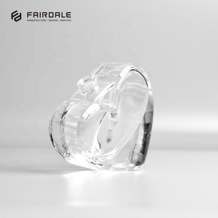 high quality heart shape perfume glass bottle sprayer pump bottle 70ml