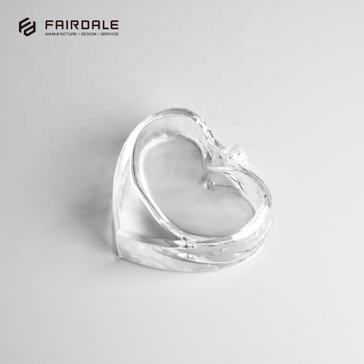 high quality heart shape perfume glass bottle sprayer pump bottle 70ml