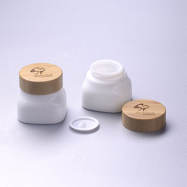 high quality white opal cosmetic glass cream jar with wooden cap recycled eco-friendly face cream jar