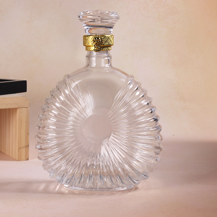hot sale Fancy Alcohol glass Bottle for Beverage Liquor Whiskey