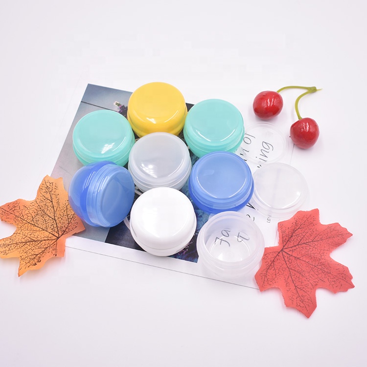 hot sale plastic jar small empty mushroom 5g 10g 20g 30g 50g small plastic containers jar with screw lid