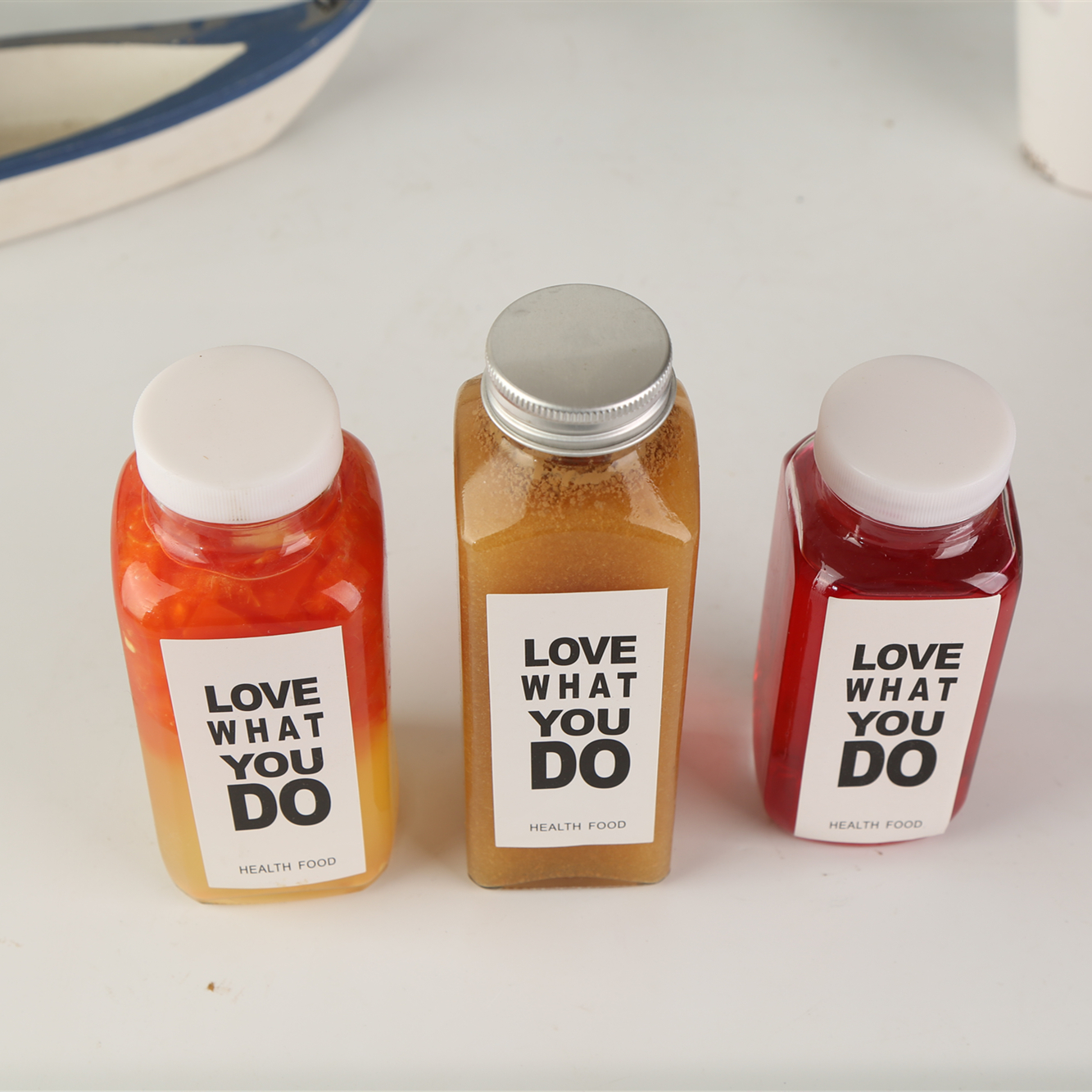 hot selling 12Oz Juice Bottle Pet Bottle 350Ml Glass Round Frosted Coffee Cold Press Beverage Bottle With Cap