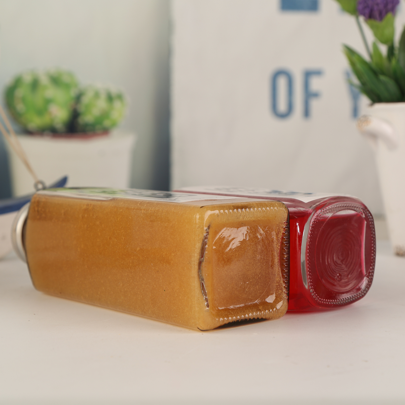 hot selling 12Oz Juice Bottle Pet Bottle 350Ml Glass Round Frosted Coffee Cold Press Beverage Bottle With Cap