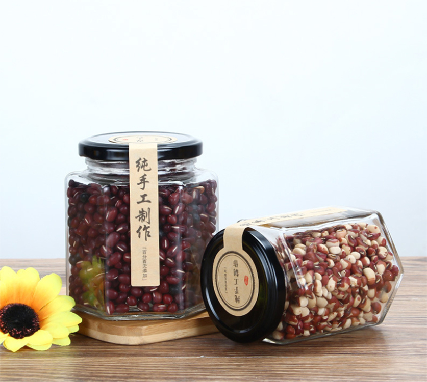 hot selling glass honey bee food storage jar with screw top lid for chili