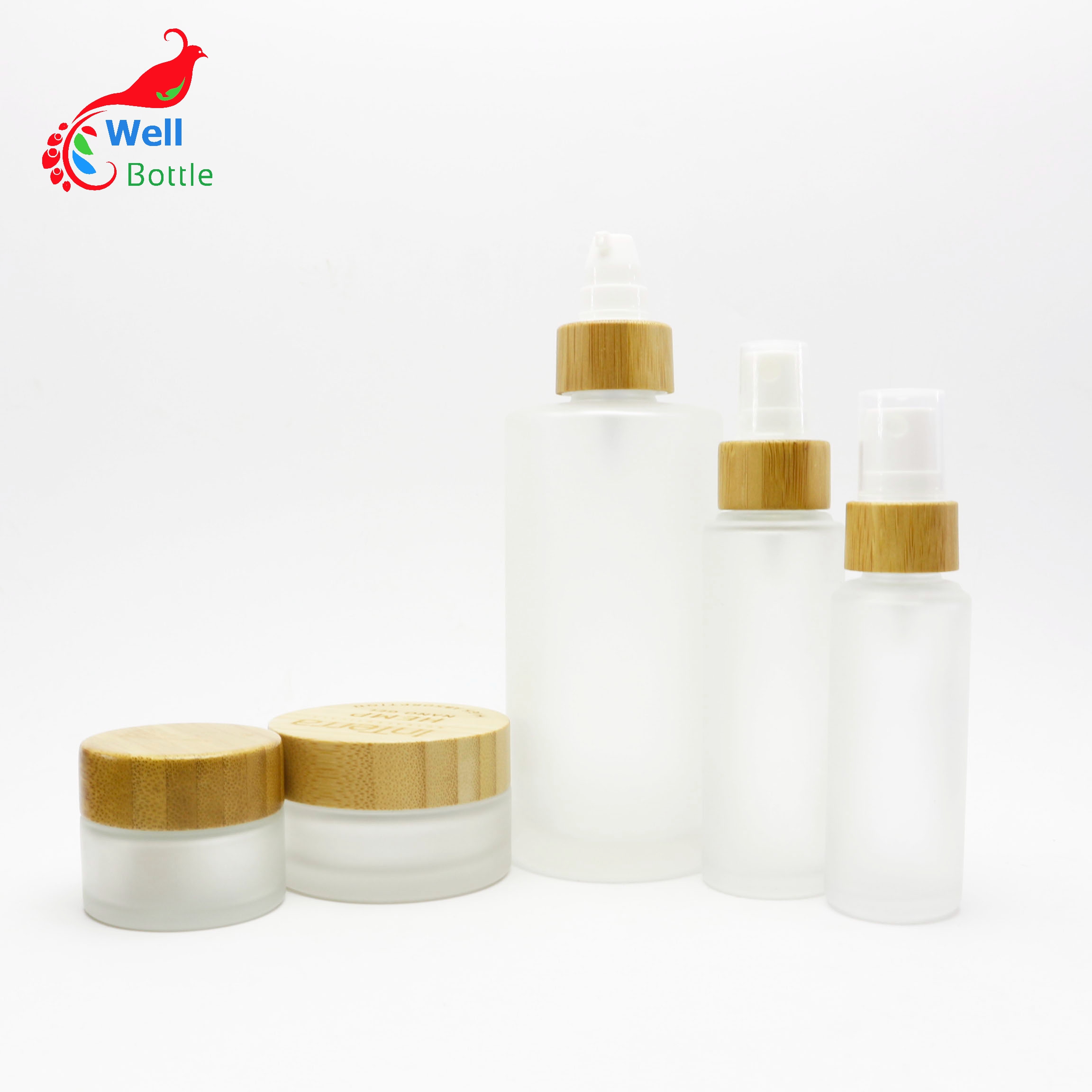 in stock 10ml 10g 15g 30g 50g 100g 4oz clear black glass bamboo lid cosmetic jar frosted glass jar with bamboo lid BJ-124A