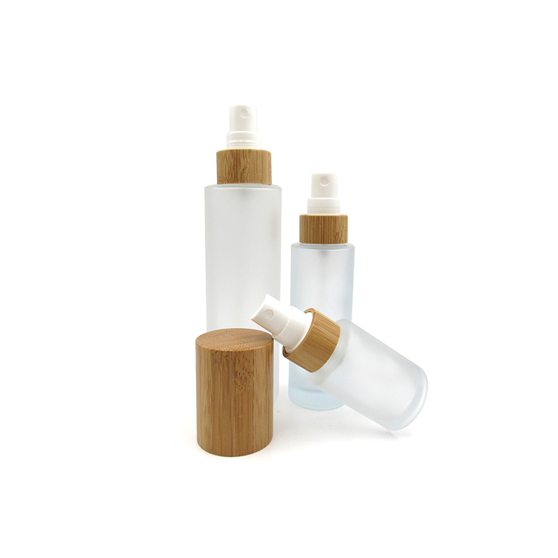 luxury 30ml Frosted glass lotion pump bottle with bamboo lid cosmetics containers and packaging