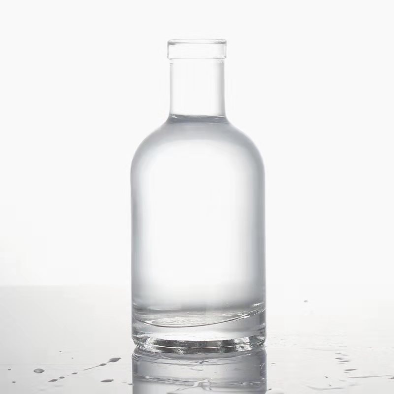 luxury 375 ml 500 ml 750 ml 1000 ml cork top screw GPI top cap round glass bottles for liquor whiskey vodka brandy spirits